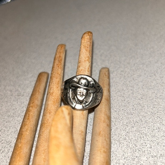 Vintage 1950’s Hopalong Cassidy Adjustable Ring - Picture 4 of 6